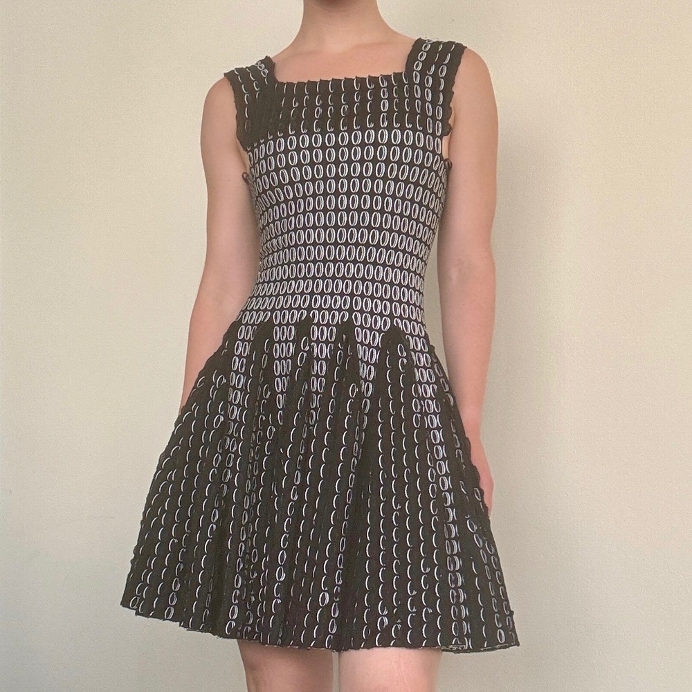 Alaïa Size 36 Mini Dress - NWT